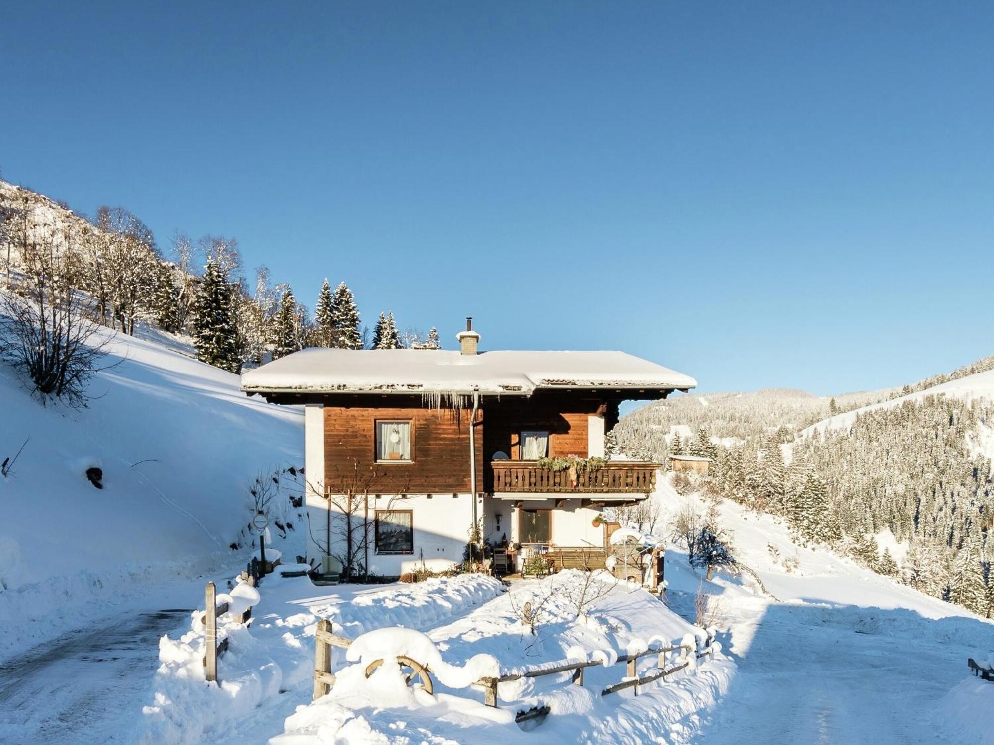 Apartment In Sankt Johann Im Pongau Near Ski Area Ваграйн Екстериор снимка