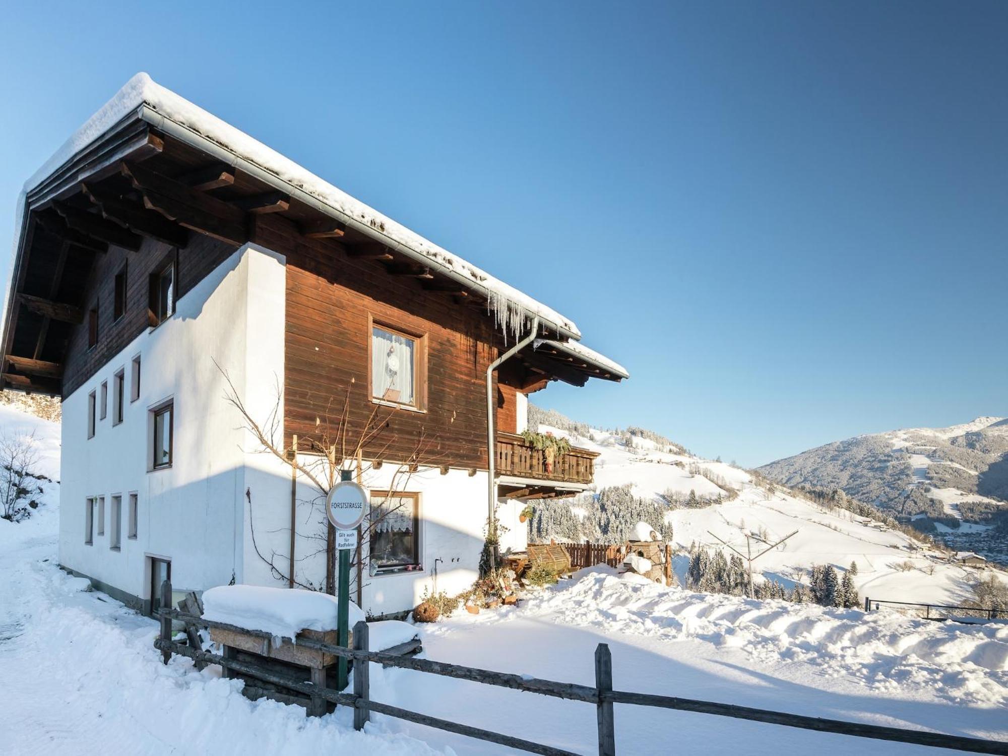 Apartment In Sankt Johann Im Pongau Near Ski Area Ваграйн Екстериор снимка