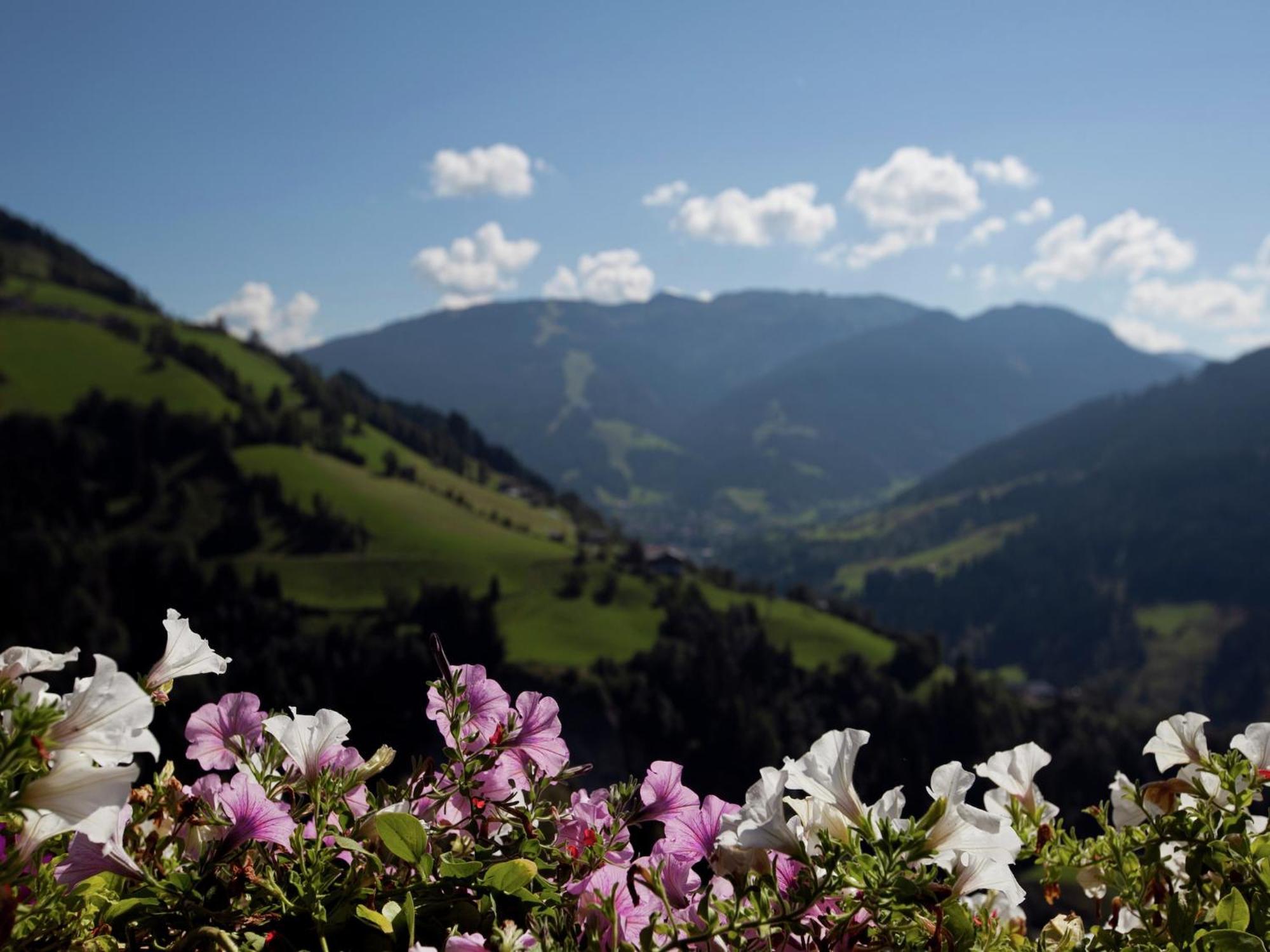 Apartment In Sankt Johann Im Pongau Near Ski Area Ваграйн Екстериор снимка