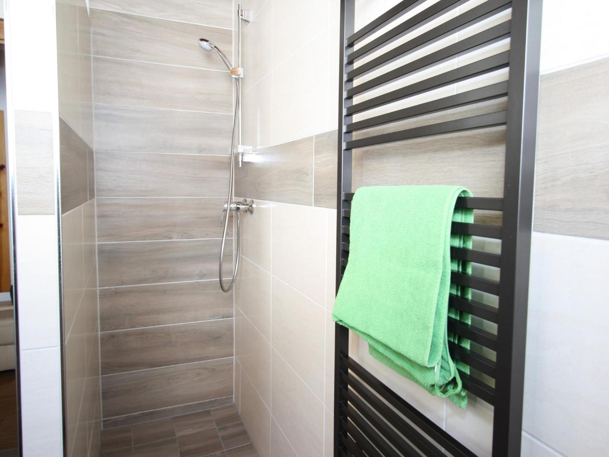 Apartment In Sankt Johann Im Pongau Near Ski Area Ваграйн Екстериор снимка